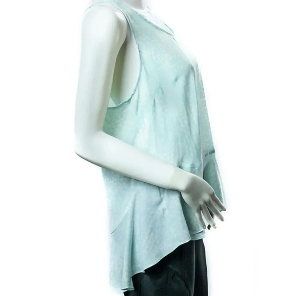 Vince Camuto Printed Peplum Tank Top - Picture 2 of 3